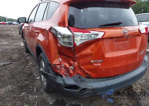 2015 Toyota Rav4 Xle из США, поврежденный, VIN 2T3RFREV8FW322727